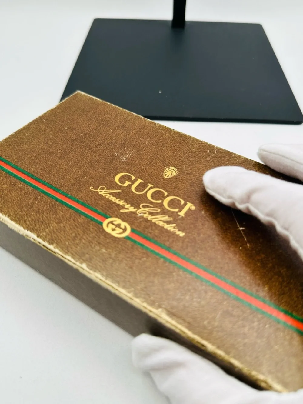 Gucci Vintage Bi Fold Wallet - Picture 11 of 11